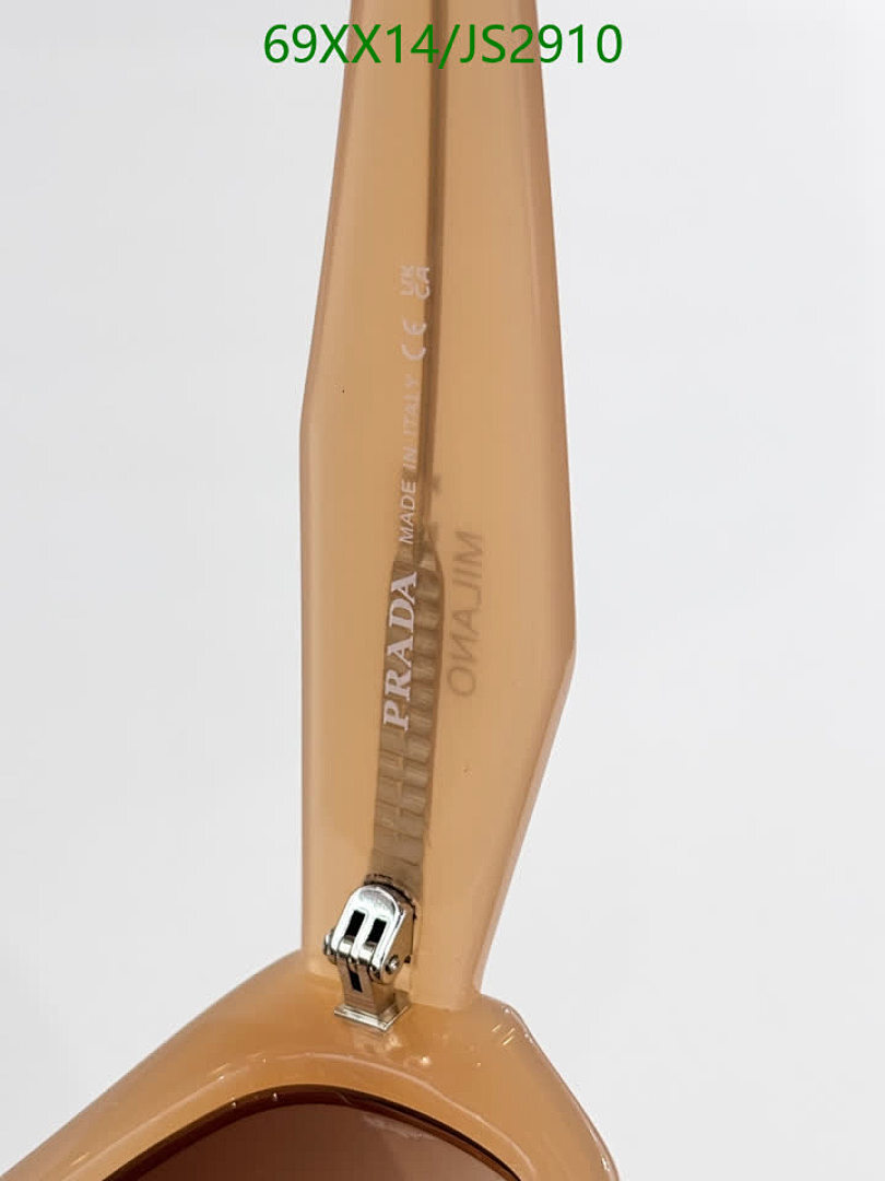 Prada-Glasses Code: JS2910 $: 69USD