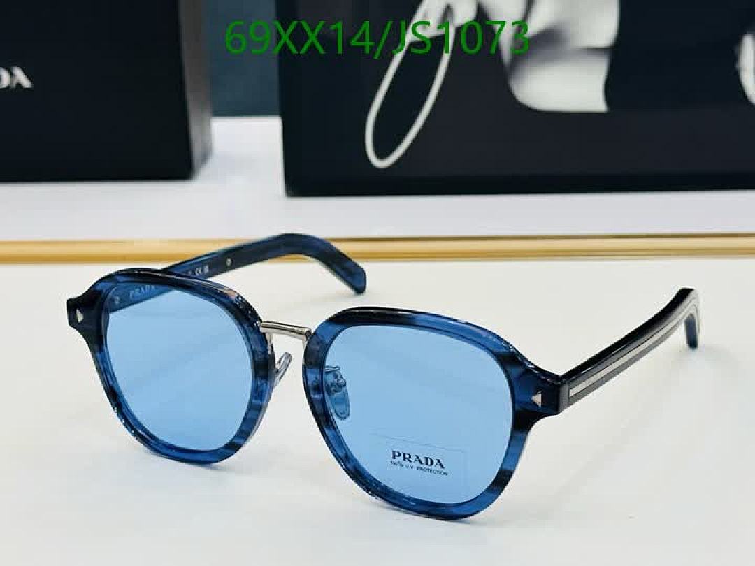 Prada-Glasses Code: JS1073 $: 69USD