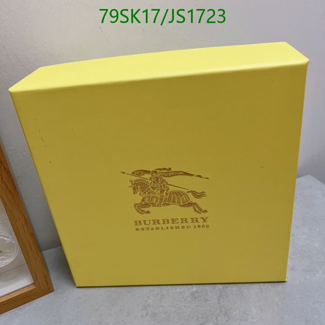 Burberry-Belts Code: JS1723 $: 79USD