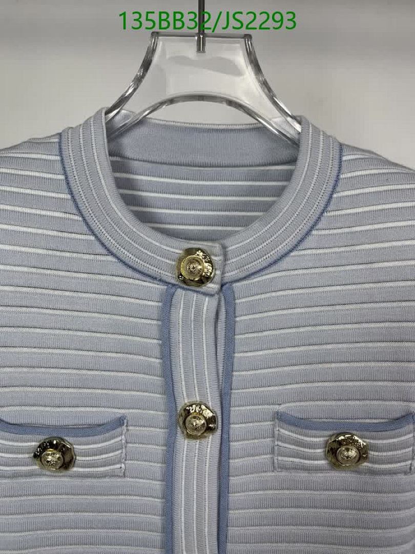 Burberry-Clothing Code: JS2293 $: 135USD