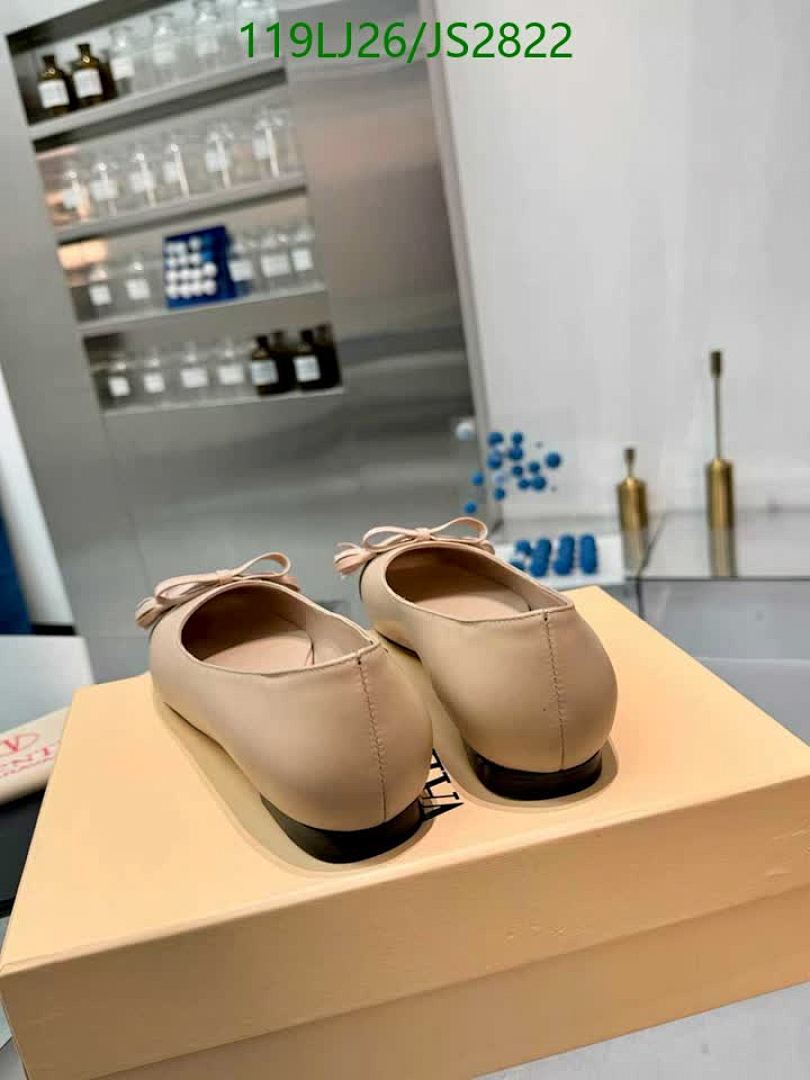 Valentino-Women Shoes Code: JS2822