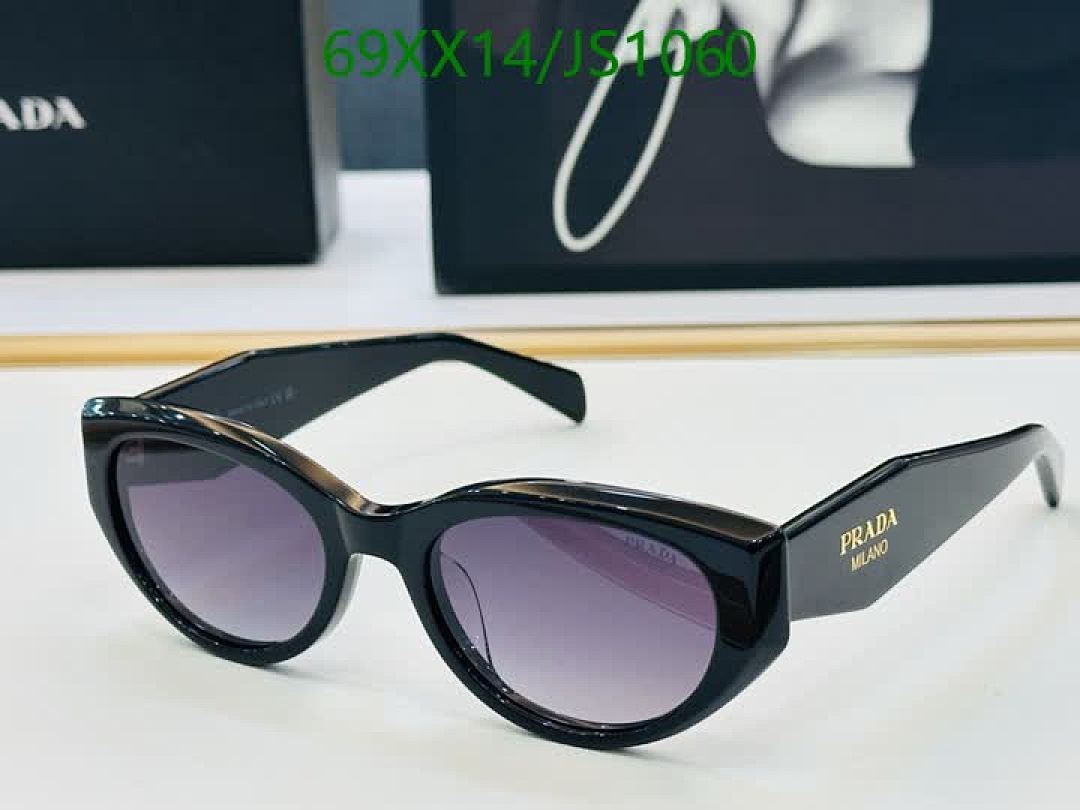 Prada-Glasses Code: JS1060 $: 69USD