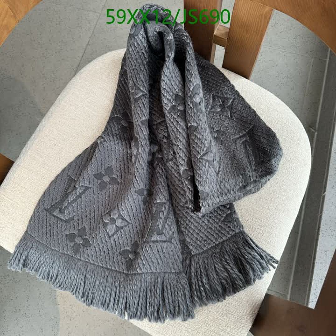 LV-Scarf Code: JS690 $: 59USD