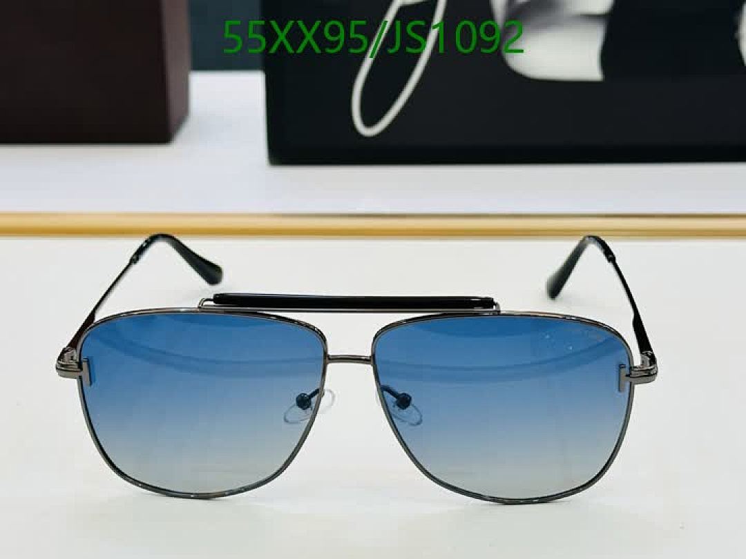 Tom Ford-Glasses Code: JS1092 $: 55USD