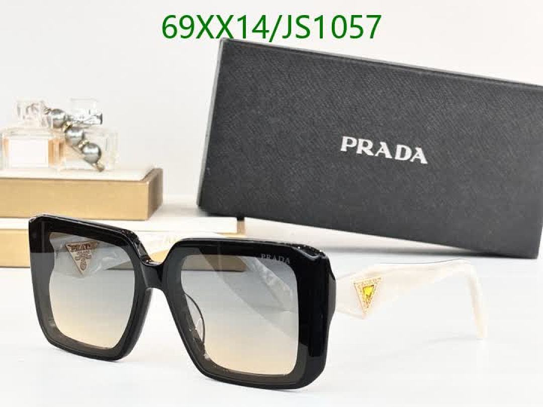 Prada-Glasses Code: JS1057 $: 69USD