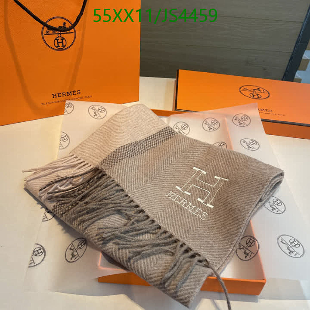 Hermes-Scarf Code: JS4459 $: 55USD