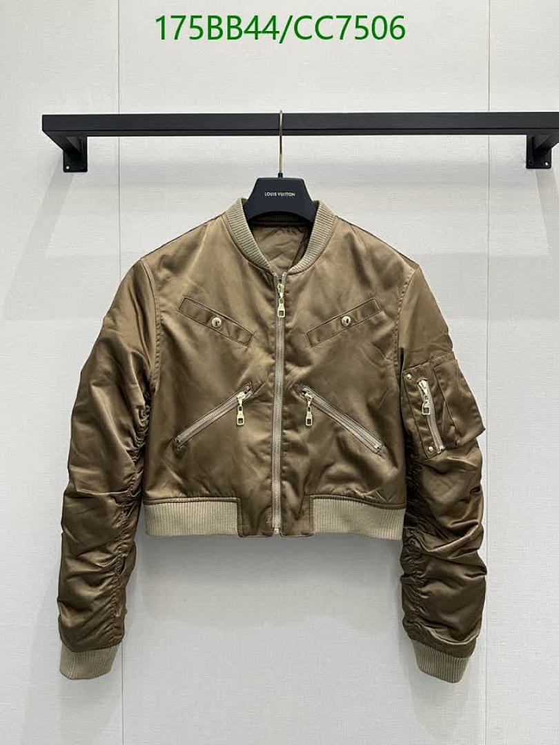 LV-Clothing Code: CC7506 $: 175USD