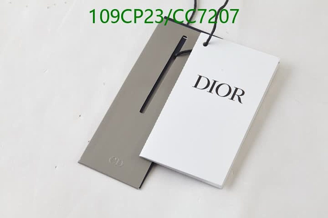Dior-Clothing Code: CC7207 $: 109USD