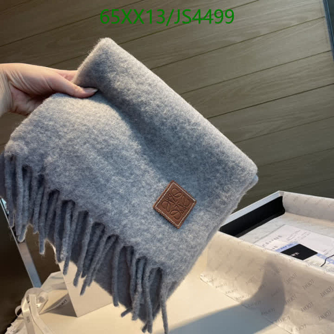 Loewe-Scarf Code: JS4499 $: 65USD