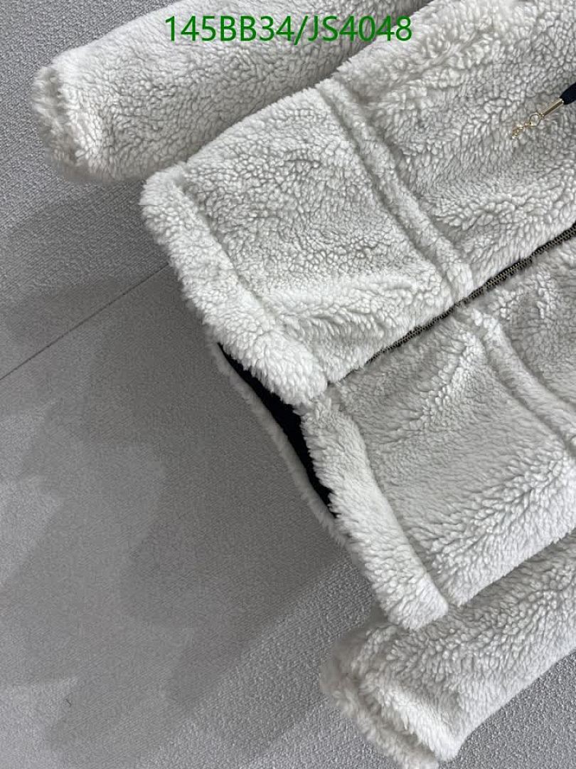 LV-Clothing Code: JS4048 $: 145USD