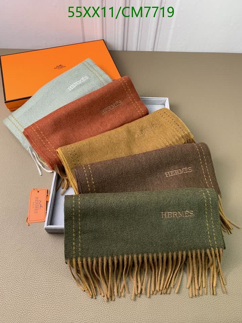 Hermes-Scarf Code: CM7719 $: 55USD