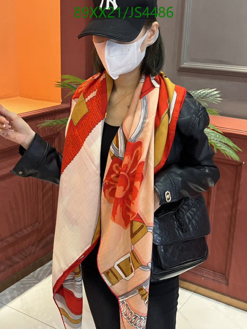 Hermes-Scarf Code: JS4486 $: 89USD