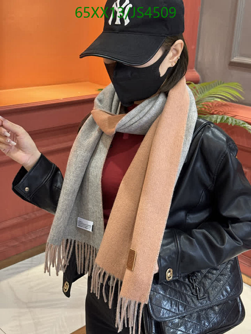 Loewe-Scarf Code: JS4509 $: 65USD