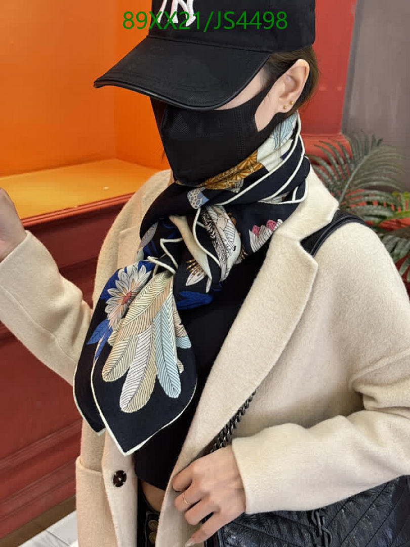 Hermes-Scarf Code: JS4498 $: 89USD