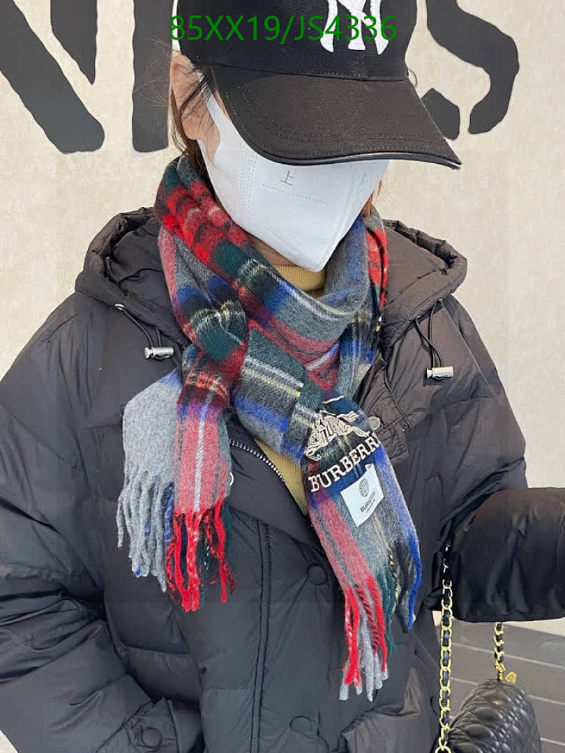 Burberry-Scarf Code: JS4336 $: 85USD