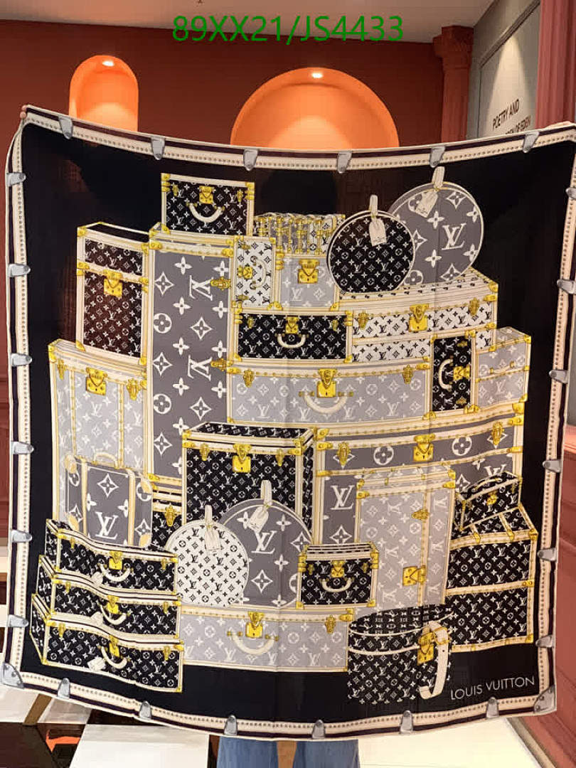 LV-Scarf Code: JS4433 $: 89USD