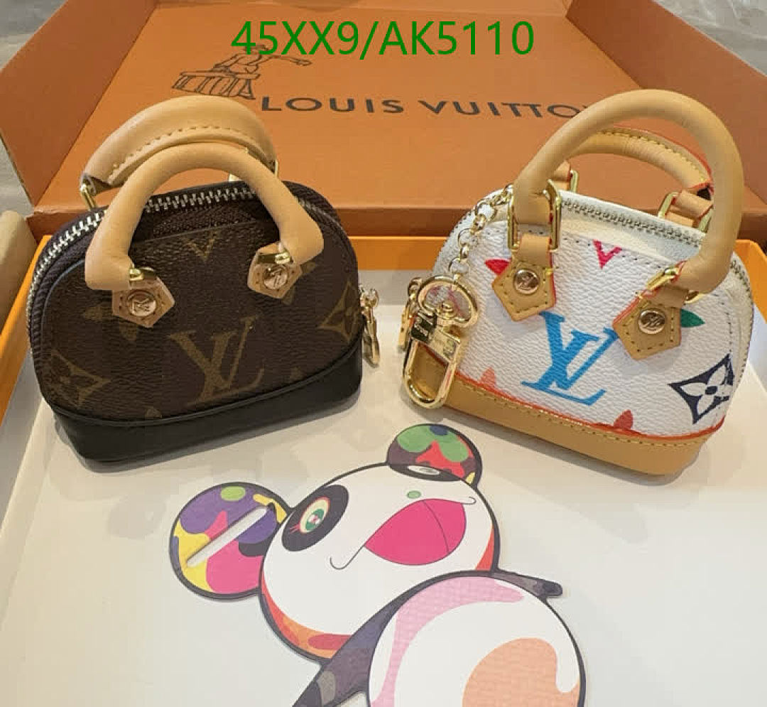 LV-Key pendant Code: AK5110 $: 45USD