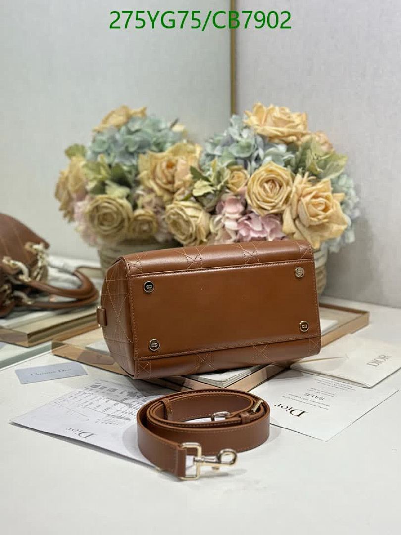 Dior-Bag-Mirror Quality Code: CB7902 $: 275USD