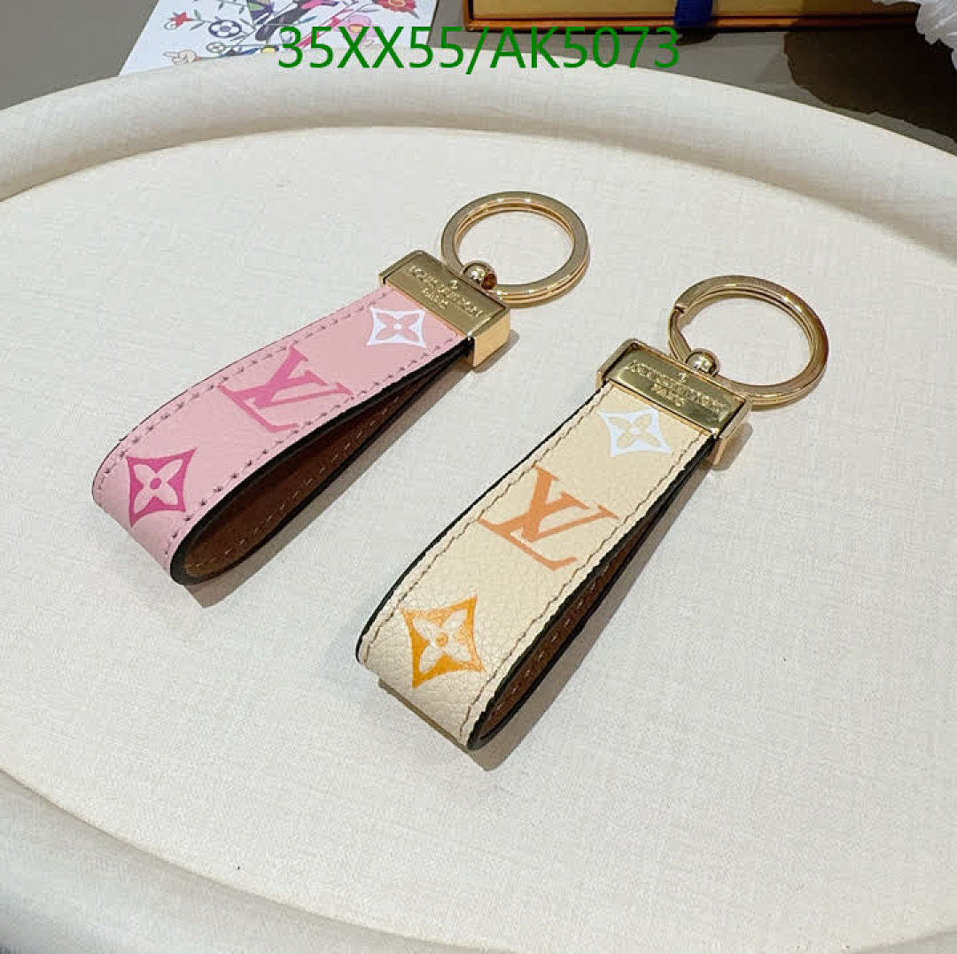 LV-Key pendant Code: AK5073 $: 35USD