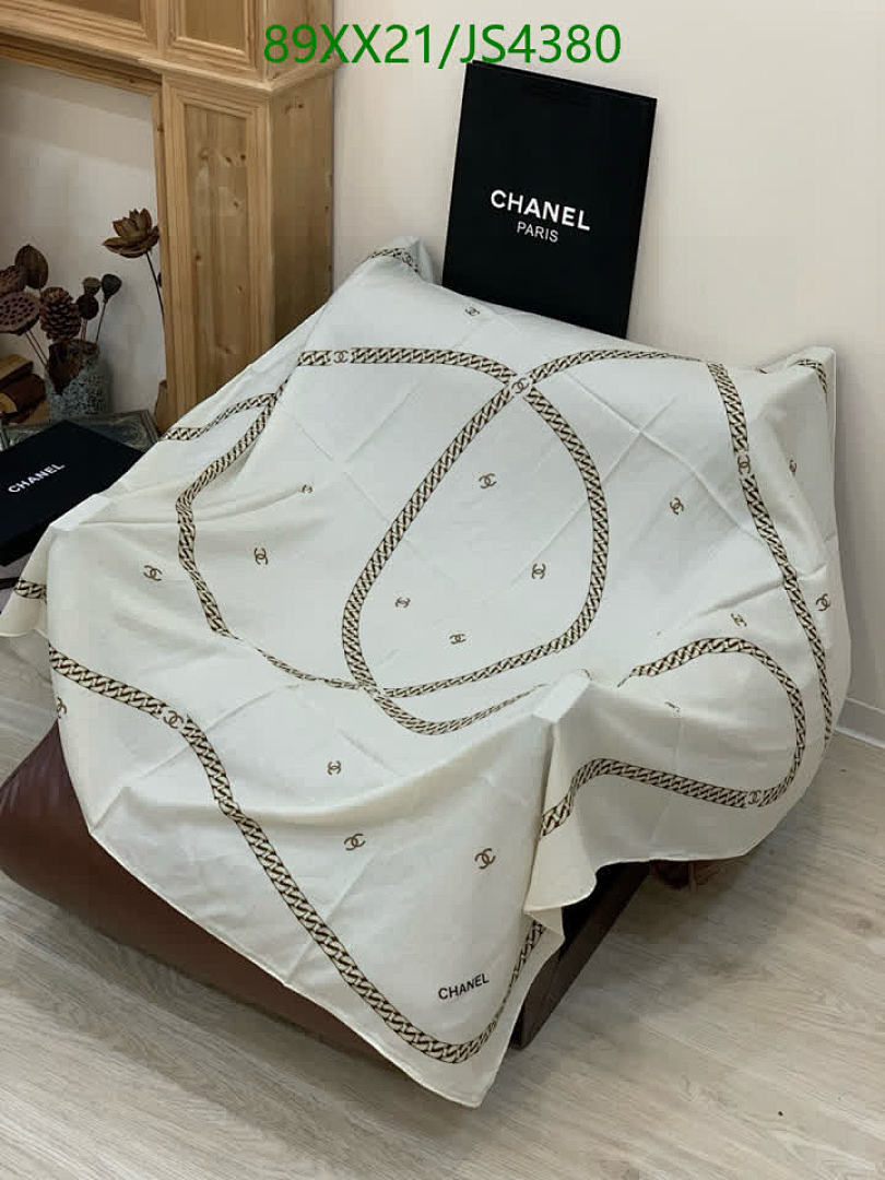 Chanel-Scarf Code: JS4380 $: 89USD