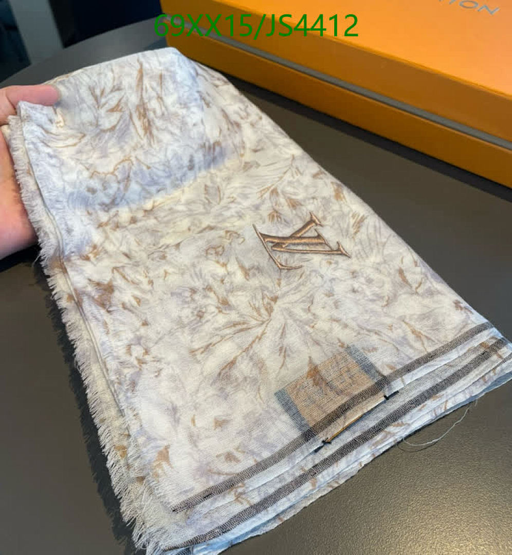 LV-Scarf Code: JS4412 $: 69USD