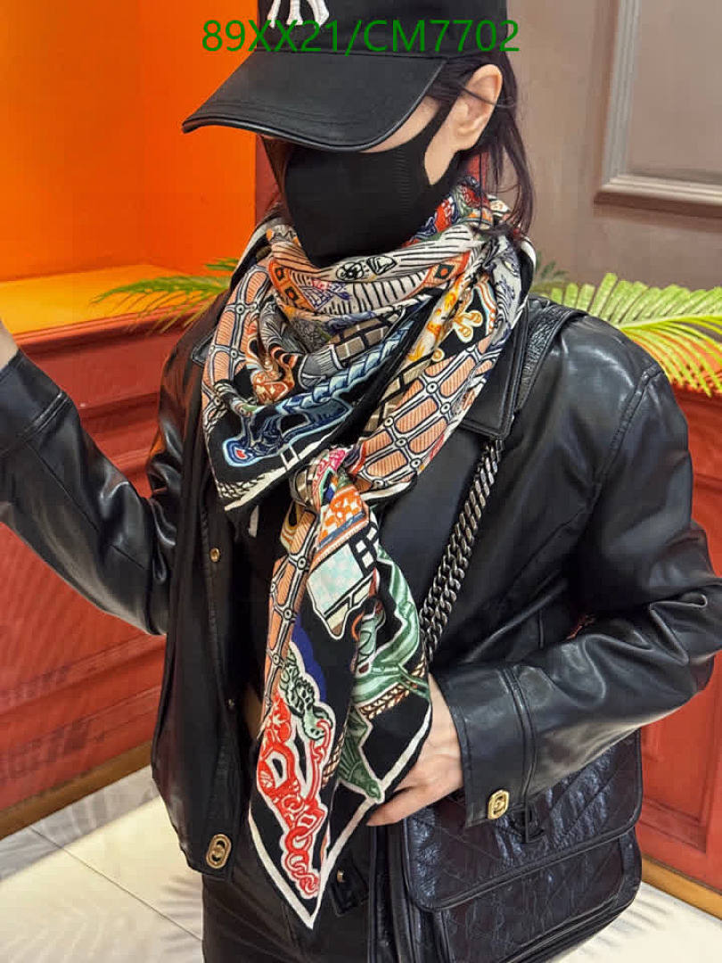 Hermes-Scarf Code: CM7702 $: 89USD