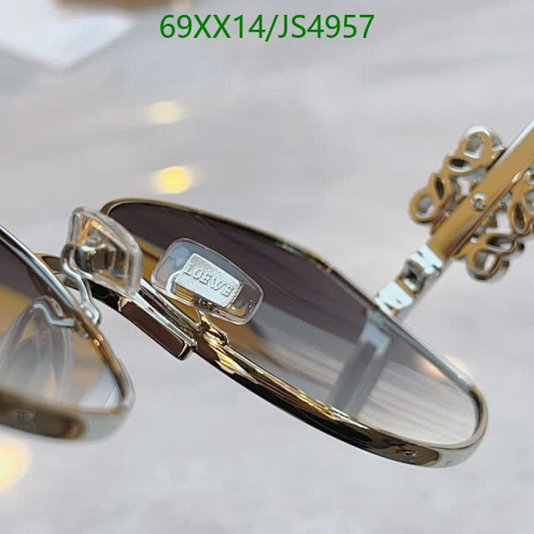 Loewe-Glasses Code: JS4957 $: 69USD