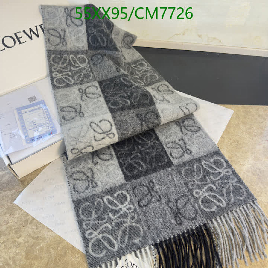 Loewe-Scarf Code: CM7726 $: 55USD