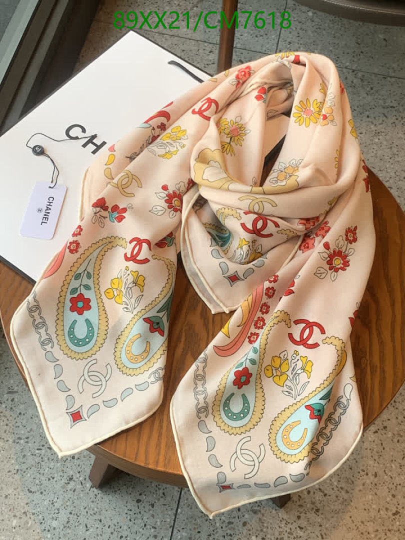 Chanel-Scarf Code: CM7618 $: 89USD