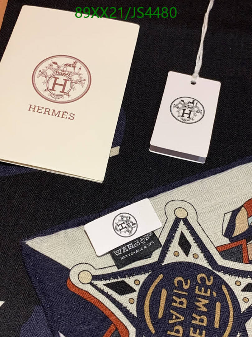 Hermes-Scarf Code: JS4480 $: 89USD