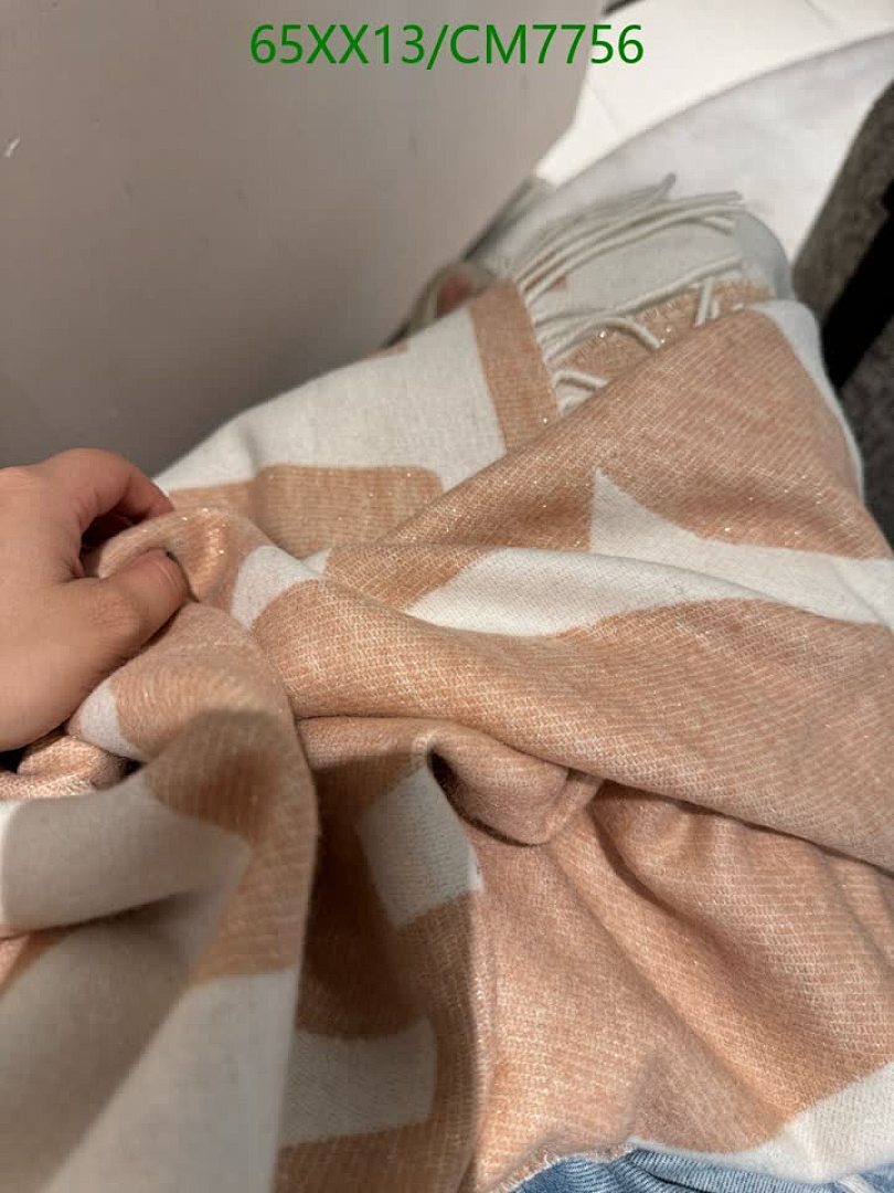 LV-Scarf Code: CM7756 $: 65USD