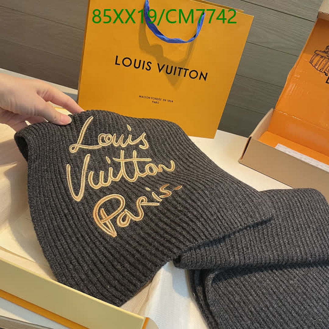 LV-Scarf Code: CM7742 $: 85USD