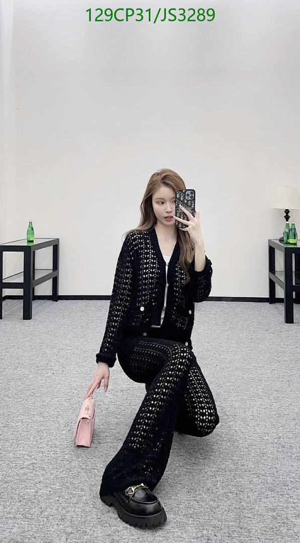 Chanel-Clothing Code: JS3289 $: 129USD