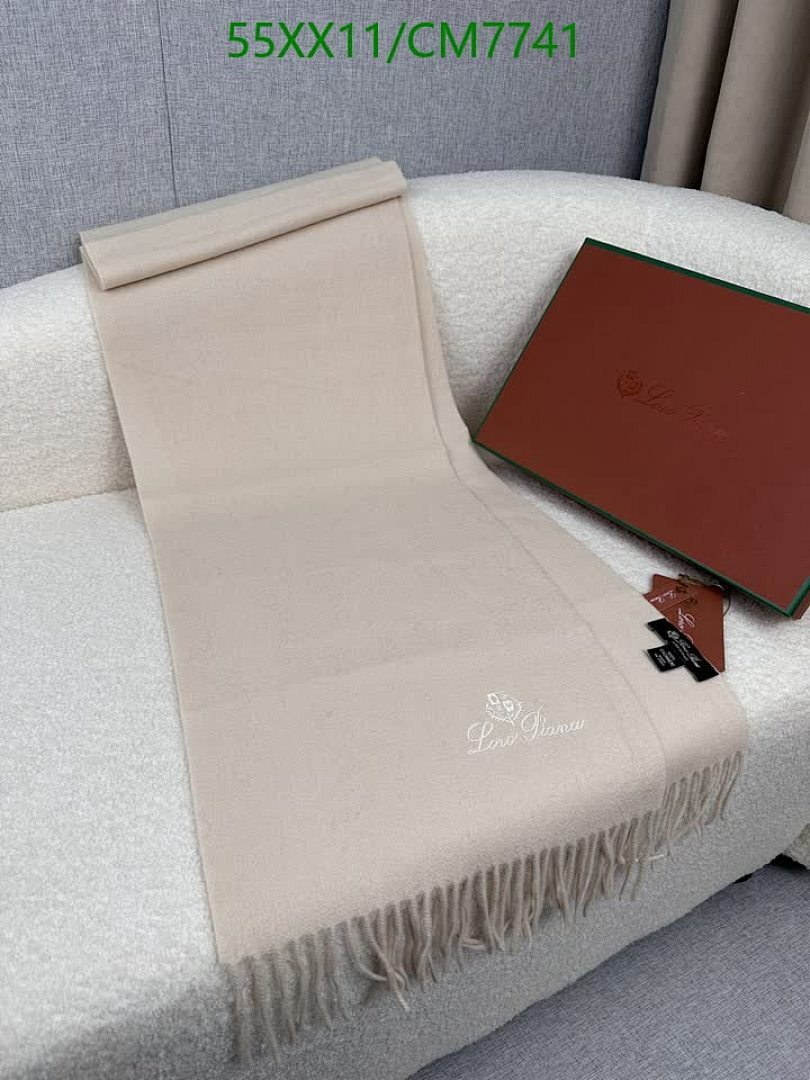 Loro Piana-Scarf Code: CM7741 $: 55USD