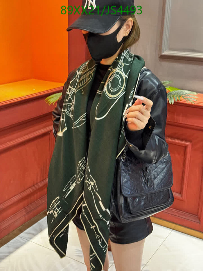 Hermes-Scarf Code: JS4493 $: 89USD