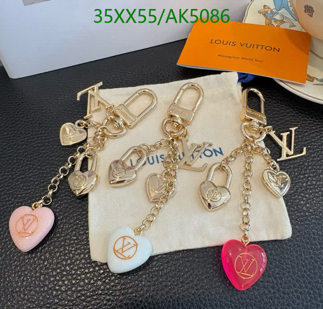 LV-Key pendant Code: AK5086 $: 35USD