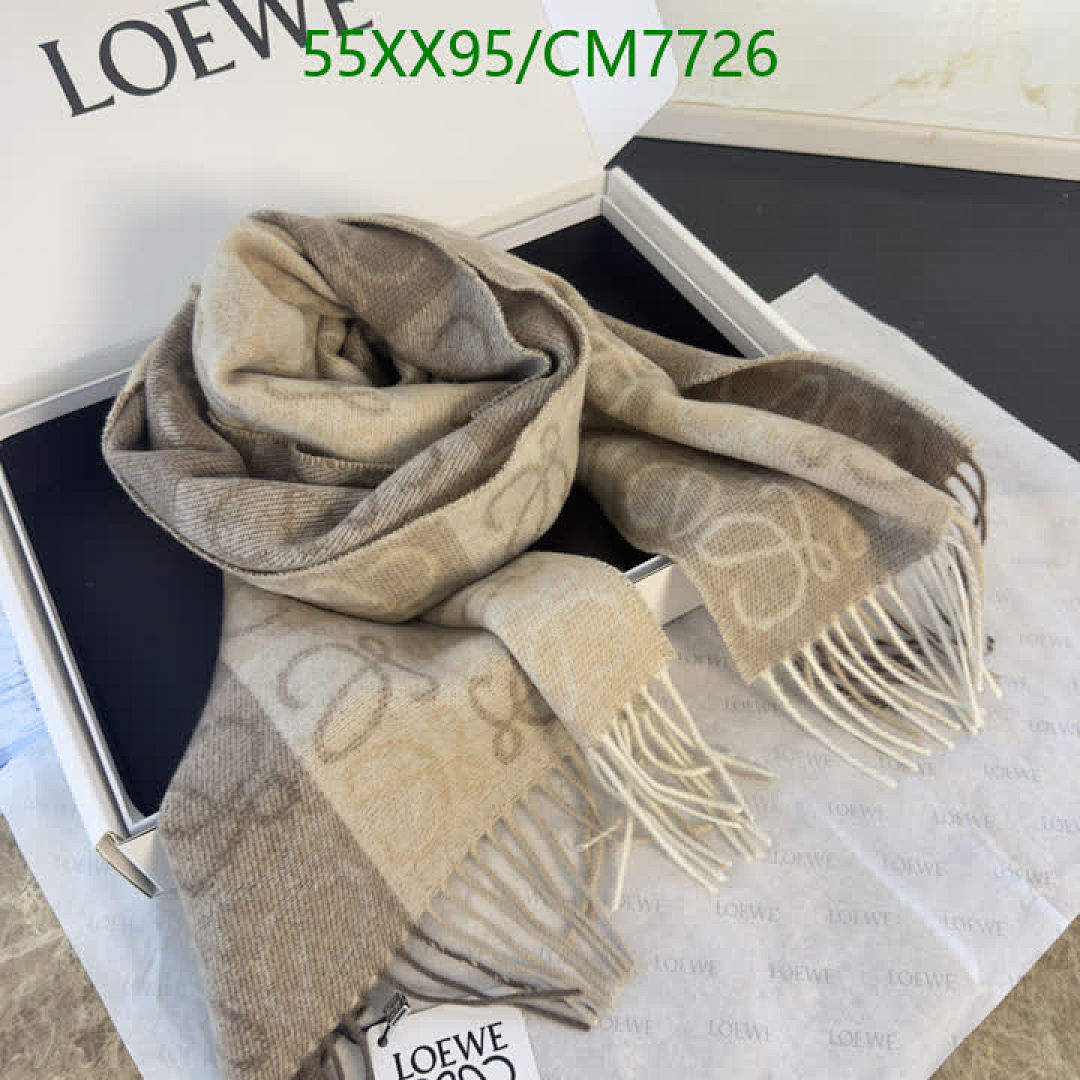 Loewe-Scarf Code: CM7726 $: 55USD