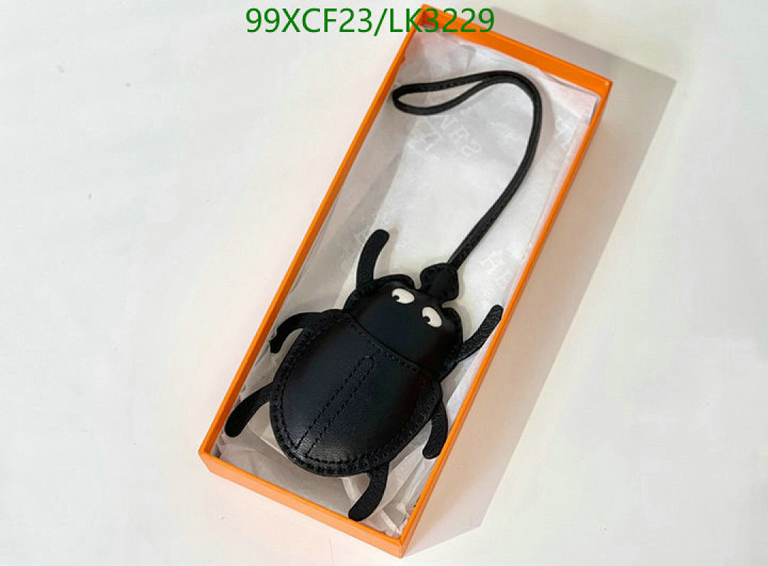 Hermes-Key pendant Code: LK3229 $: 99USD