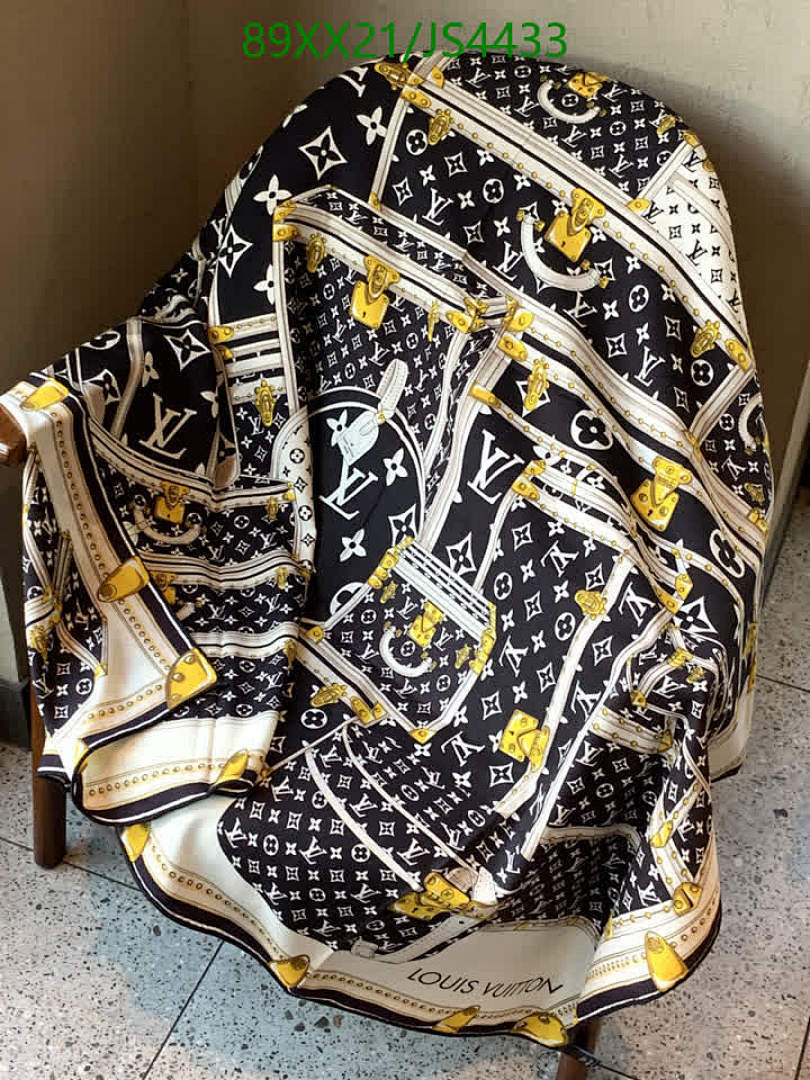 LV-Scarf Code: JS4433 $: 89USD