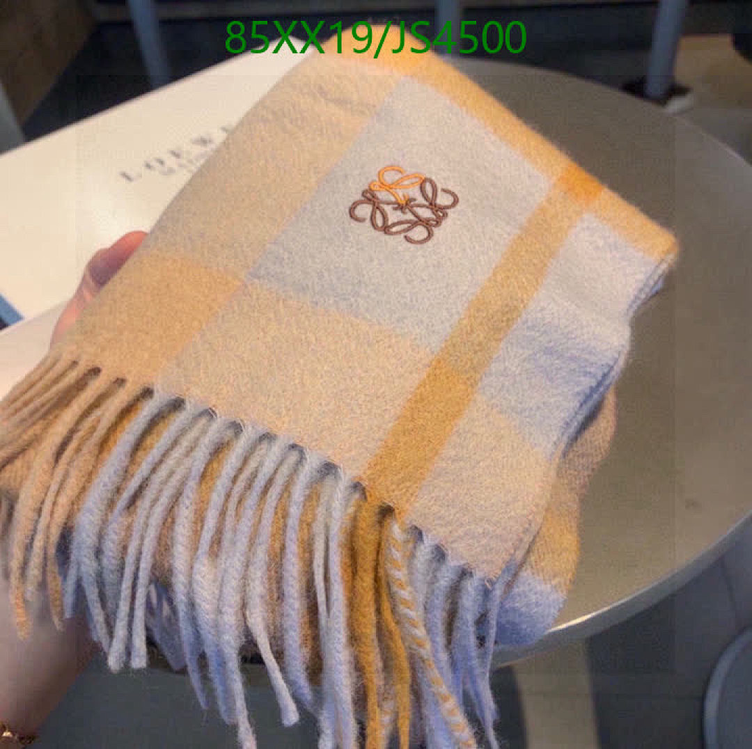 Loewe-Scarf Code: JS4500 $: 85USD