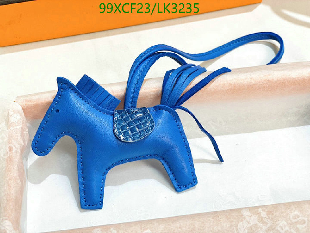 Hermes-Key pendant Code: LK3235 $: 109USD