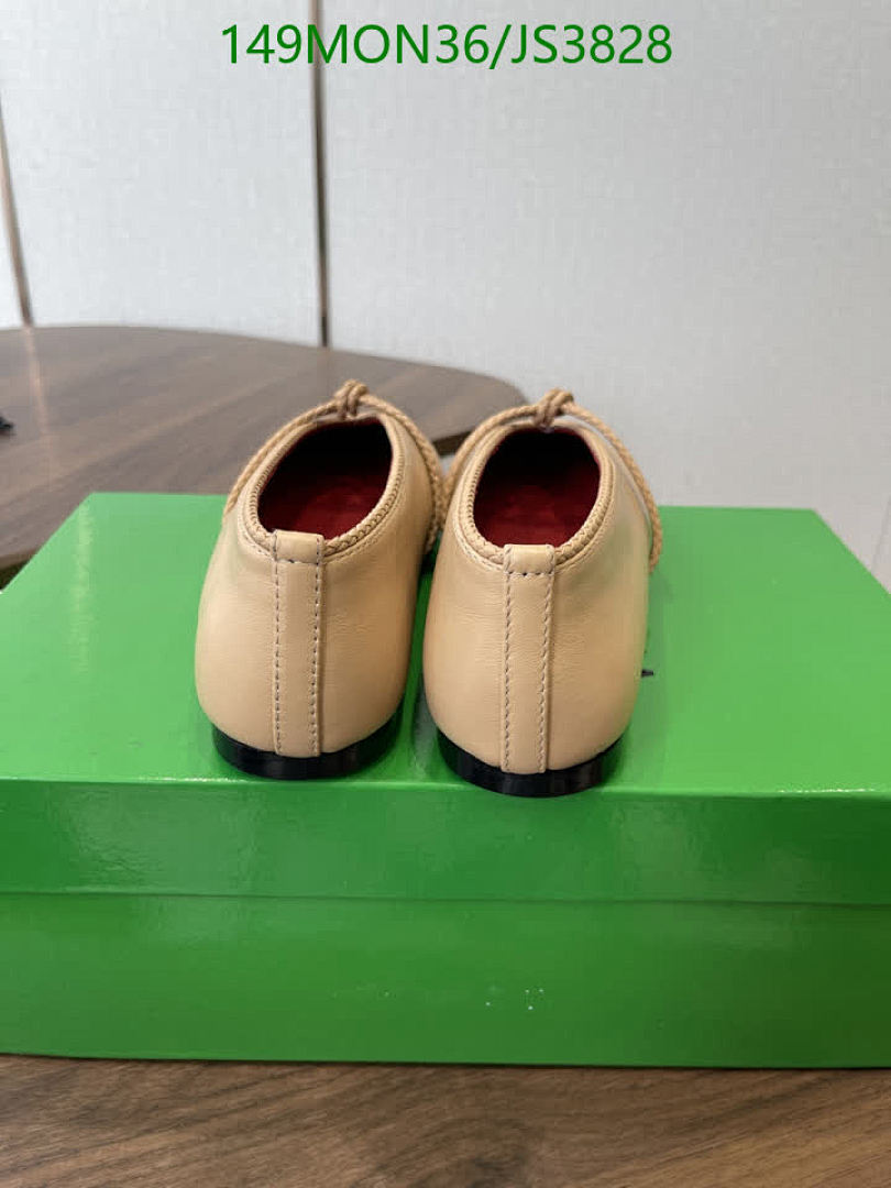 BV-Women Shoes Code: JS3828 $: 149USD