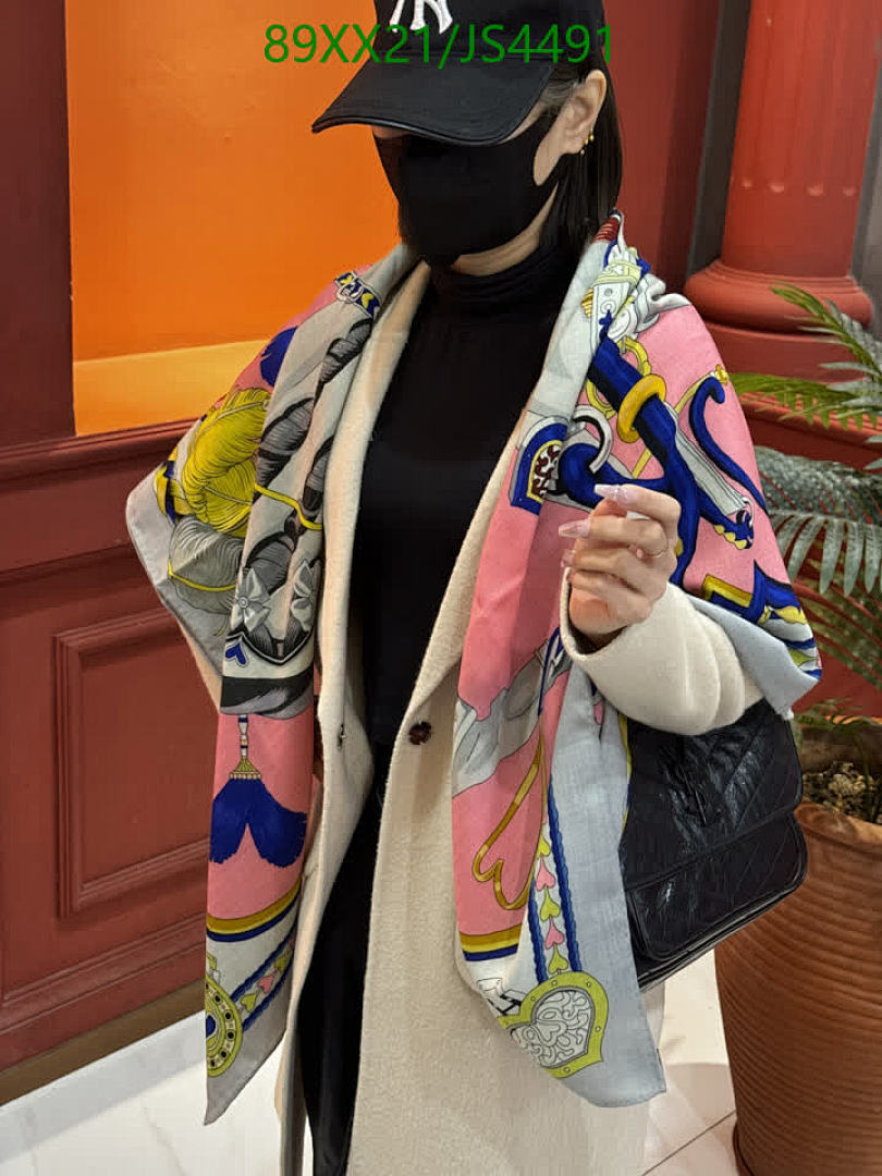 Hermes-Scarf Code: JS4491 $: 89USD