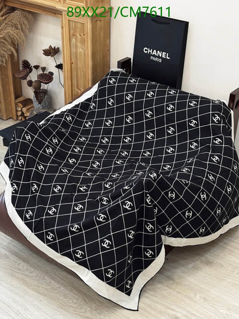 Chanel-Scarf Code: CM7611 $: 89USD