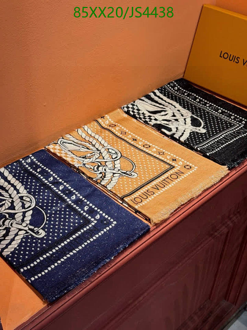 LV-Scarf Code: JS4438 $: 85USD