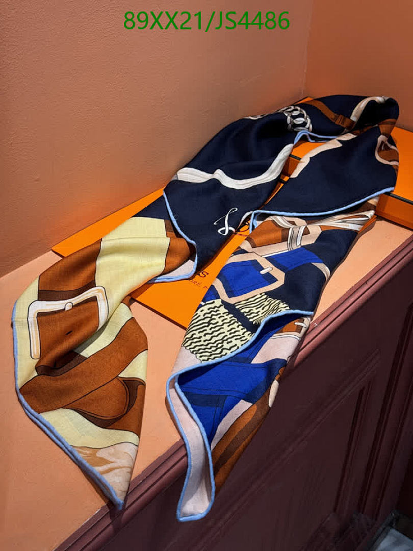 Hermes-Scarf Code: JS4486 $: 89USD