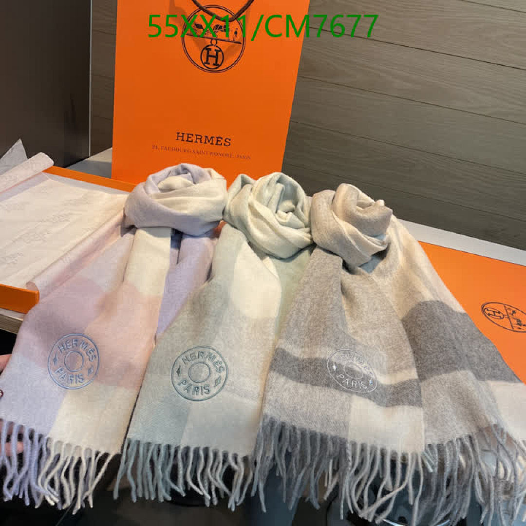 Hermes-Scarf Code: CM7677 $: 55USD
