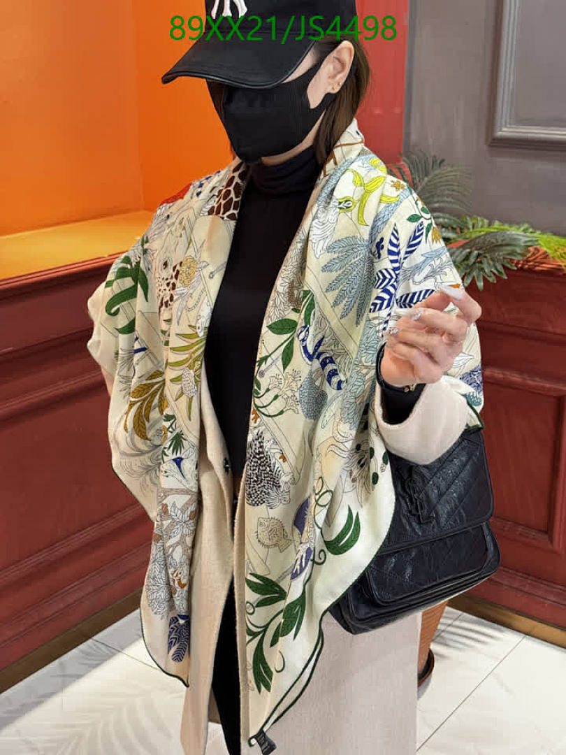Hermes-Scarf Code: JS4498 $: 89USD
