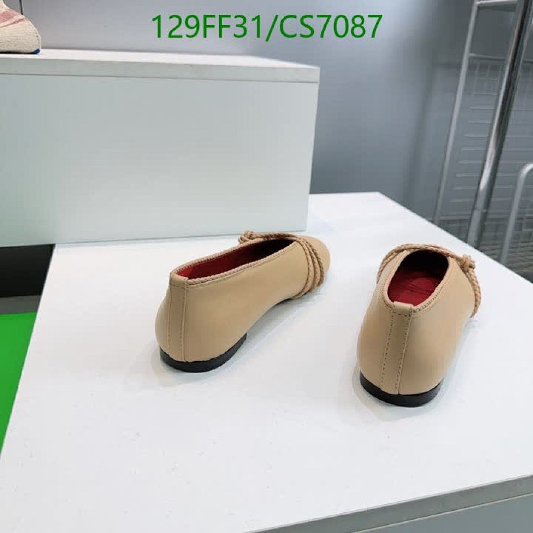 BV-Women Shoes Code: CS7087 $: 129USD