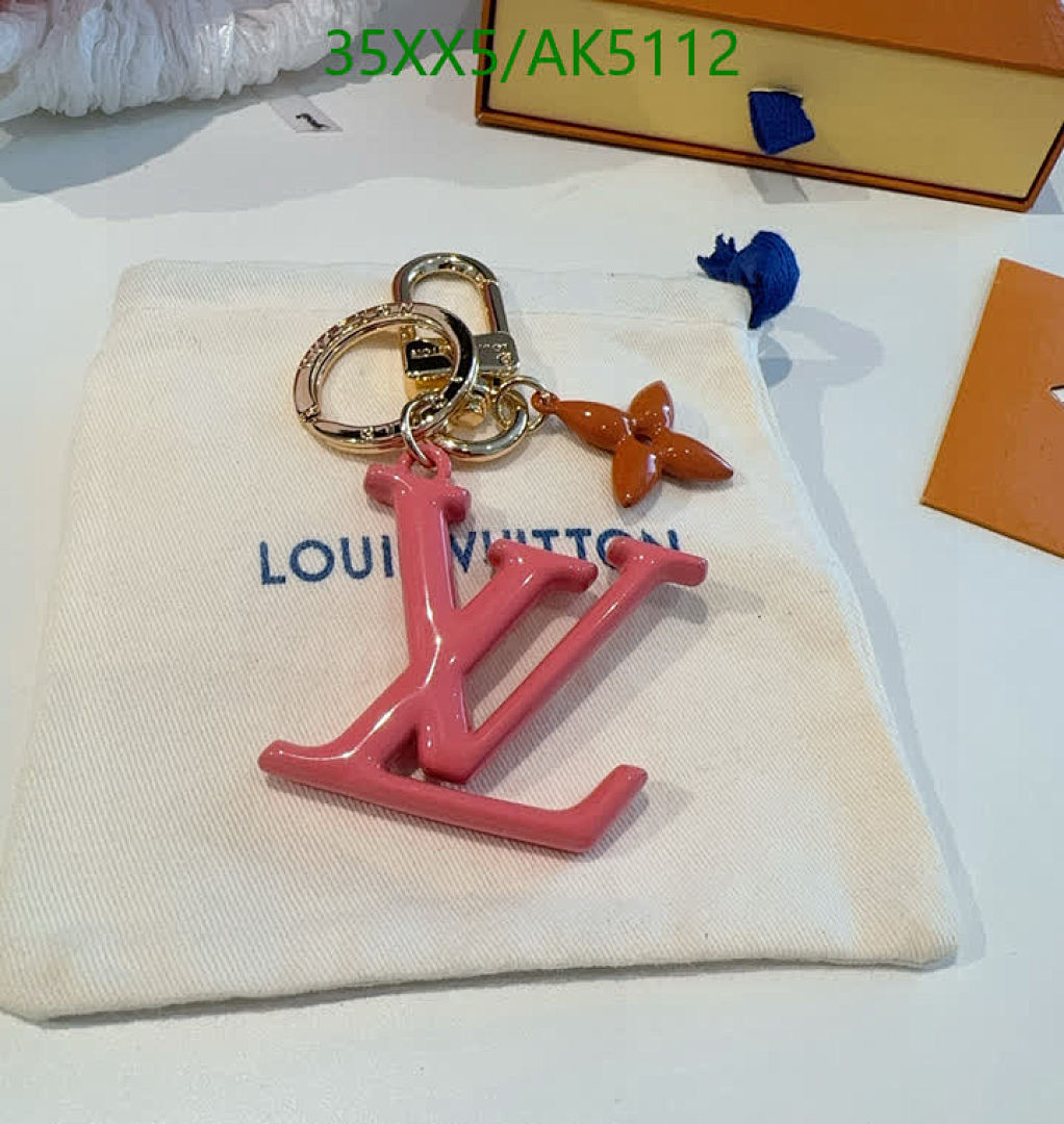 LV-Key pendant Code: AK5112 $: 35USD
